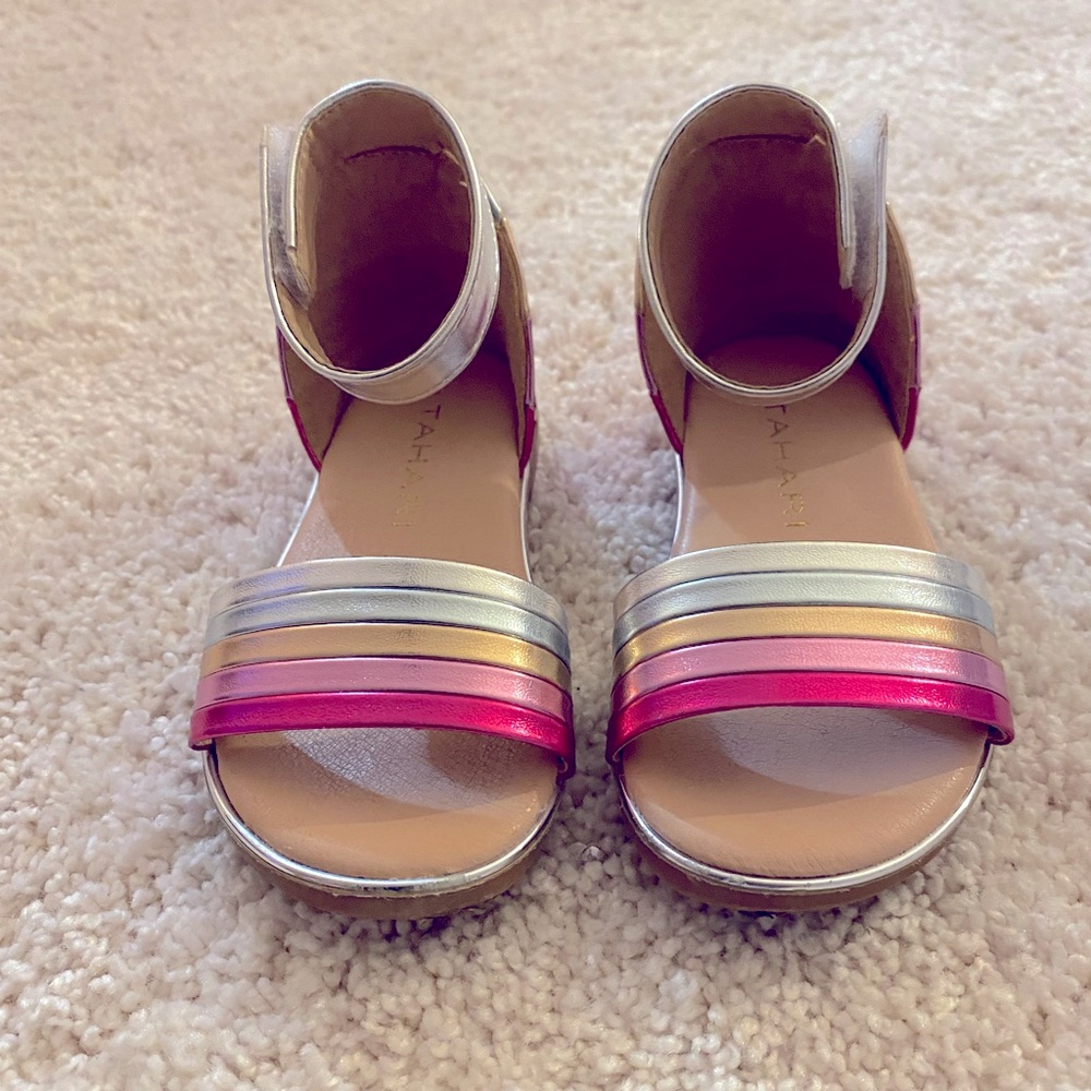 Tahari sandals toddler size 6